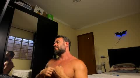 Snapshot of sexyflightz chatting on November 2025 04:17:01 PM chris online show from November 2025 04:17:01 PM