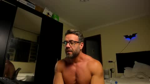 Snapshot of sexyflightz chatting on November 2025 12:46:02 AM chris online show from November 2025 12:46:02 AM