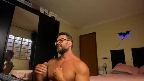 Snapshot of sexyflightz chatting on December 2025 04:56:01 PM chris online show from December 2025 04:56:01 PM