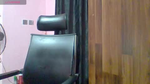 Snapshot of sexyhotbody_haileyxx chatting on September 2025 06:13:01 AM Hailey online show from September 2025 06:13:01 AM