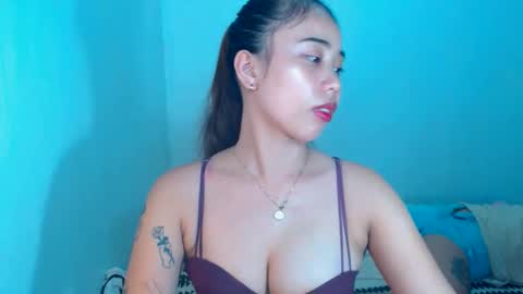 jeanken and jelian online show from March 2025 02:37:01 PM