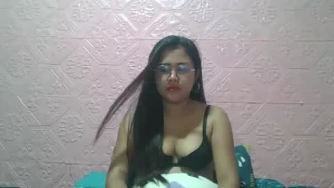 sexyjessa20 online show from February 2026 03:48:02 AM