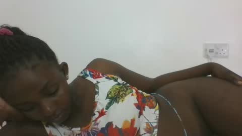 JOAN online show from March 2025 08:10:02 PM