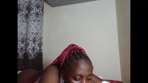 JOAN online show from February 2026 07:10:02 PM