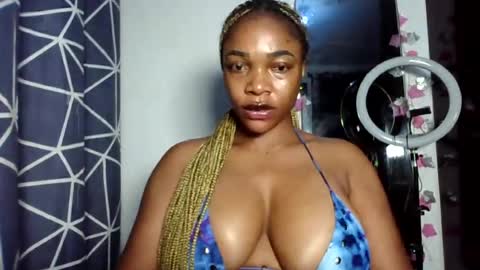 Snapshot of sexykuchie889 chatting on August 2026 08:39:01 AM malia online show from August 2026 08:39:01 AM