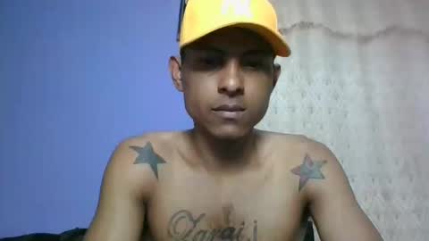 Snapshot of sexyleon69 chatting on March 2025 05:21:02 AM Sexy leon online show from March 2025 05:21:02 AM