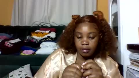 Snapshot of sexylo52 chatting on April 2026 11:53:01 AM sexylo52 online show from April 2026 11:53:01 AM