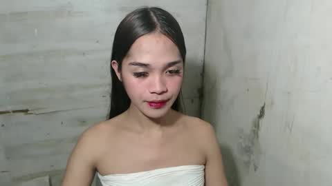 Lunox3 online show from December 2025 11:37:02 AM