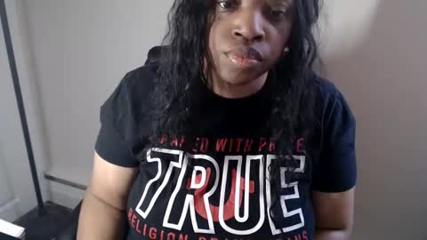 SexyMona online show from February 2026 05:41:01 PM