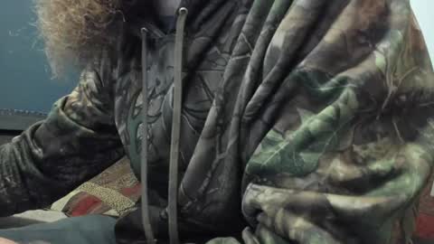 Snapshot of sexymountainman420 chatting on October 2025 07:30:02 PM Sexymountainman420 online show from October 2025 07:30:02 PM