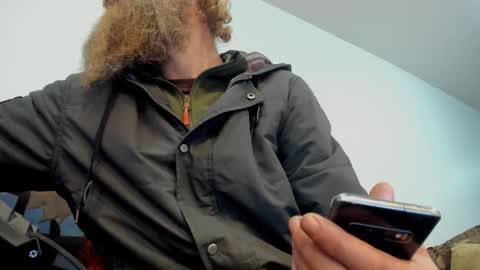 Snapshot of sexymountainman420 chatting on November 2025 08:28:01 AM Sexymountainman420 online show from November 2025 08:28:01 AM