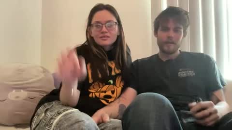 sexypanda3011 online show from February 2026 09:35:01 PM