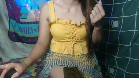 Snapshot of sexypinay2023 chatting on December 2024 10:05:02 AM Goddess Venus online show from December 2024 10:05:02 AM