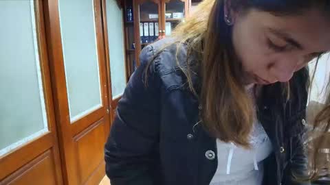 Snapshot of sexyrachel_ chatting on December 2025 12:03:02 PM R A C H E L online show from December 2025 12:03:02 PM