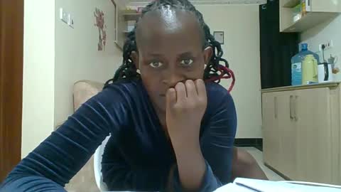 sexyreddebony online show from December 2024 10:04:02 PM