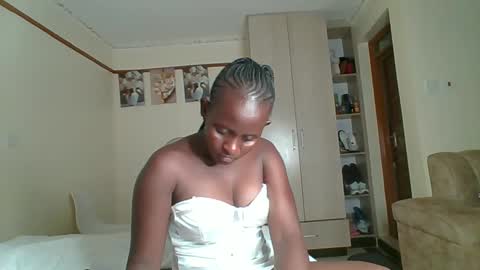 sexyreddebony online show from February 2025 03:15:02 PM