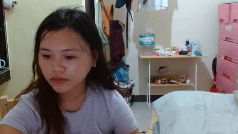 Snapshot of sexyreesebunny chatting on April 2026 02:25:02 PM Reese online show from April 2026 02:25:02 PM