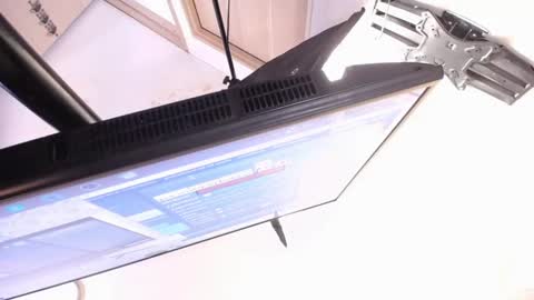    online show from December 2024 04:21:02 PM