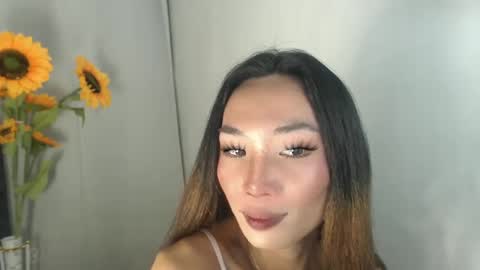 Snapshot of sexyshinixx chatting on February 2025 08:09:02 PM sexyshinixx online show from February 2025 08:09:02 PM