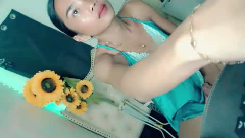 Snapshot of sexyshinixx chatting on October 2025 08:40:01 PM sexyshinixx online show from October 2025 08:40:01 PM