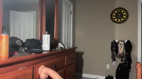 Snapshot of sexyslimsissy chatting on October 2025 10:11:02 AM Sexy Sissy online show from October 2025 10:11:02 AM