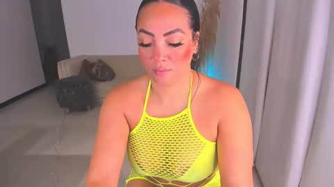 sexysofiiax online show from February 2025 09:10:01 AM