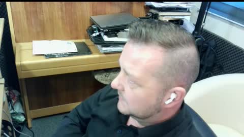 sexysteve80 online show from November 2025 01:00:02 PM