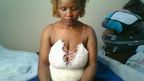 Snapshot of sexytbianca chatting on March 2026 05:52:02 PM faty online show from March 2026 05:52:02 PM