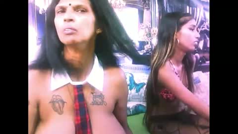 Snapshot of sexyva4u2luv chatting on October 2025 01:29:01 PM sexyva4u2luv online show from October 2025 01:29:01 PM