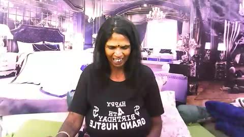 Snapshot of sexyva4u2luv chatting on November 2025 03:11:01 PM sexyva4u2luv online show from November 2025 03:11:01 PM