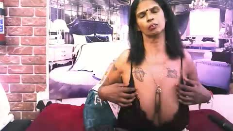 Snapshot of sexyva4u2luv chatting on November 2025 12:16:02 AM sexyva4u2luv online show from November 2025 12:16:02 AM