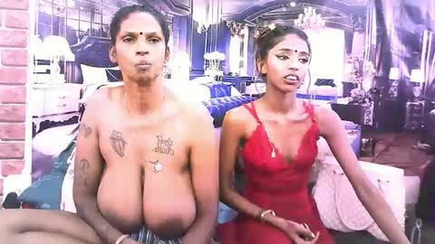 Snapshot of sexyva4u2luv chatting on November 2025 06:57:01 AM sexyva4u2luv online show from November 2025 06:57:01 AM