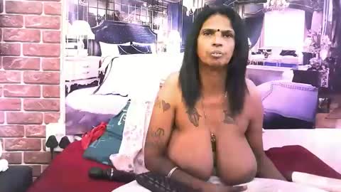 Snapshot of sexyva4u2luv chatting on November 2025 07:13:01 PM sexyva4u2luv online show from November 2025 07:13:01 PM