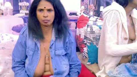 Snapshot of sexyva4u2luv chatting on June 2026 09:14:01 AM sexyva4u2luv online show from June 2026 09:14:01 AM