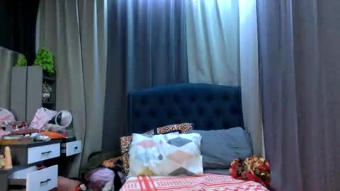 Xenaaa online show from January 2026 02:44:01 PM