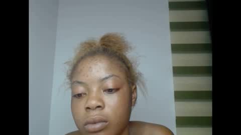 Snapshot of sexyxpeach chatting on November 2025 07:15:02 PM sexyxpeach online show from November 2025 07:15:02 PM