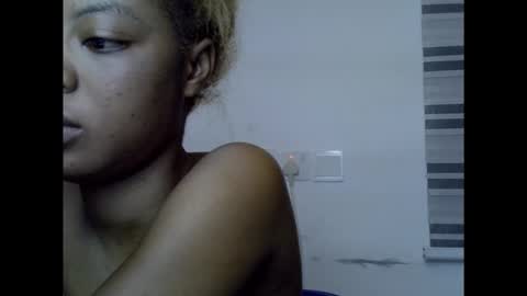 Snapshot of sexyxpeach chatting on November 2025 04:04:01 AM sexyxpeach online show from November 2025 04:04:01 AM