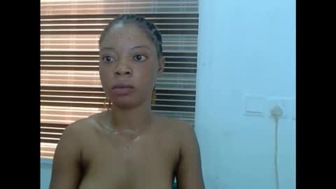 sexyxpeach online show from December 2025 09:27:01 AM
