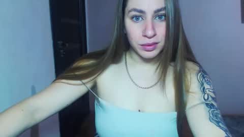 Yuliia online show from October 2025 05:52:01 AM