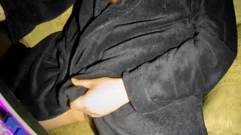 no face online show from April 2026 05:27:01 AM