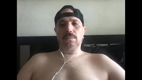 sfgiants1982 online show from October 2025 09:02:01 PM