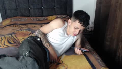 Snapshot of shadow_men_ chatting on March 2026 07:52:02 AM james online show from March 2026 07:52:02 AM