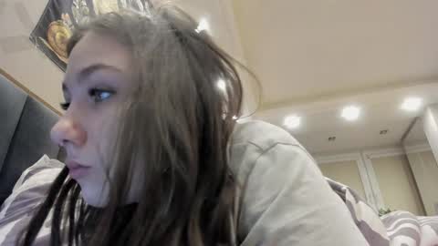 Snapshot of shadow_raffi chatting on January 2025 03:39:01 AM shadow_raffi online show from January 2025 03:39:01 AM