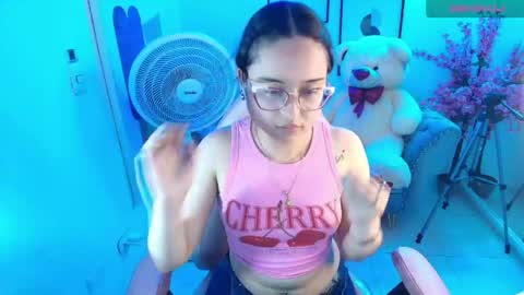 Snapshot of shady_bug chatting on June 2026 08:03:01 PM Shady online show from June 2026 08:03:01 PM