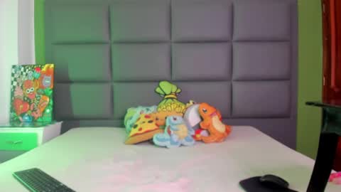 shady_stone online show from February 2025 04:33:01 AM