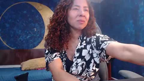shakira_0 online show from July 2026 07:02:02 PM
