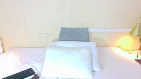 Catalina online show from November 2025 11:37:02 PM