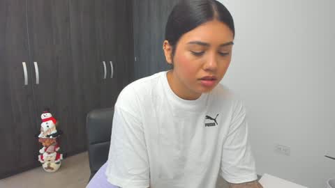 onlyfans shanabellucy online show from December 2024 02:49:01 PM