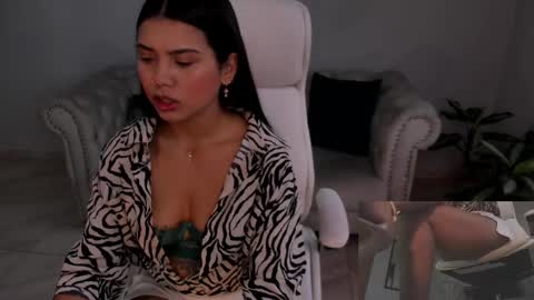 onlyfans shanabellucy online show from February 2025 07:16:01 PM