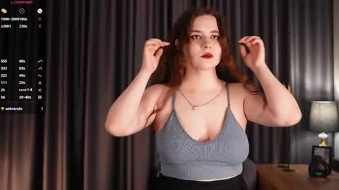 Snapshot of shandejarnett chatting on October 2025 03:18:01 PM Maya3 online show from October 2025 03:18:01 PM